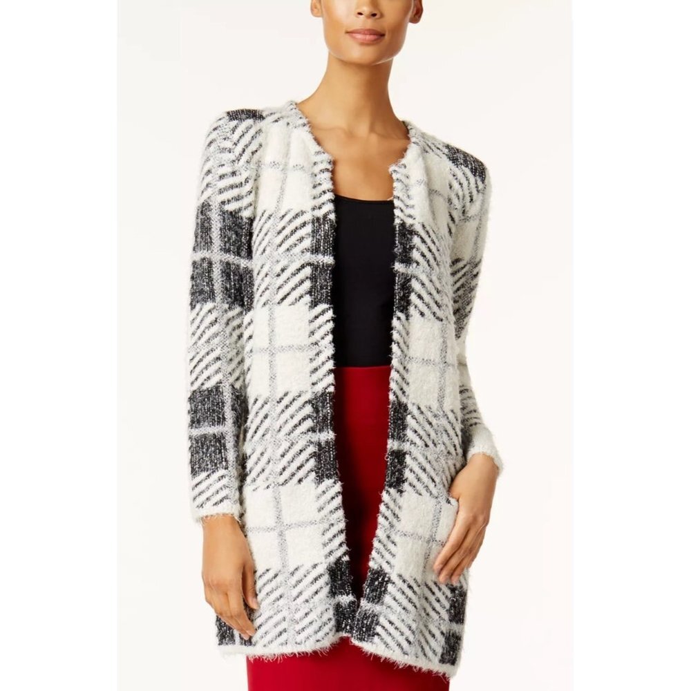 August Silk Plaid eyelash Sweater Jacket Size XL White black